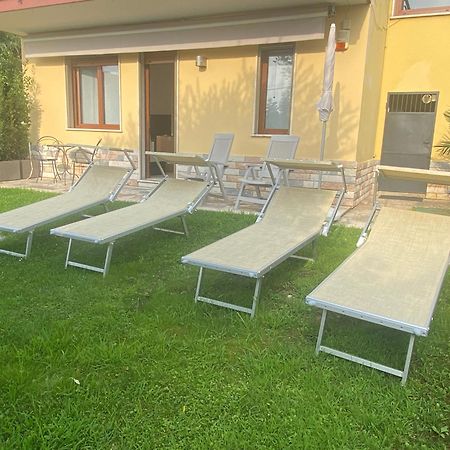 Appartamenti Hera Lazise Bagian luar foto