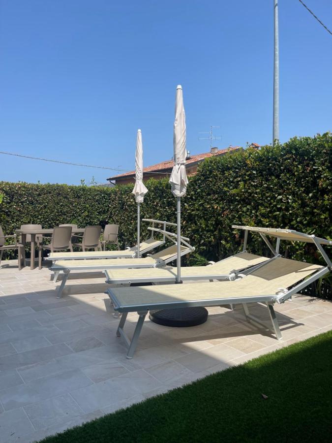 Appartamenti Hera Lazise Bagian luar foto