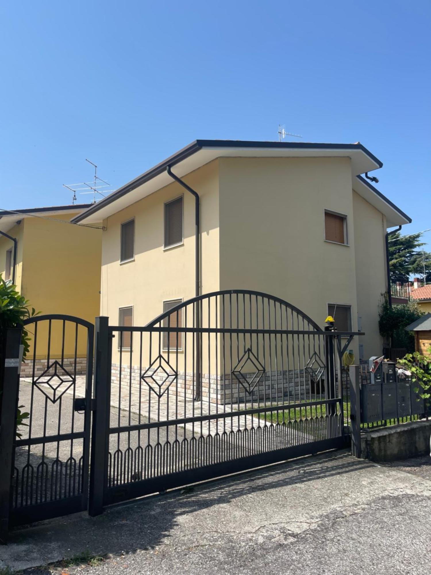Appartamenti Hera Lazise Bagian luar foto